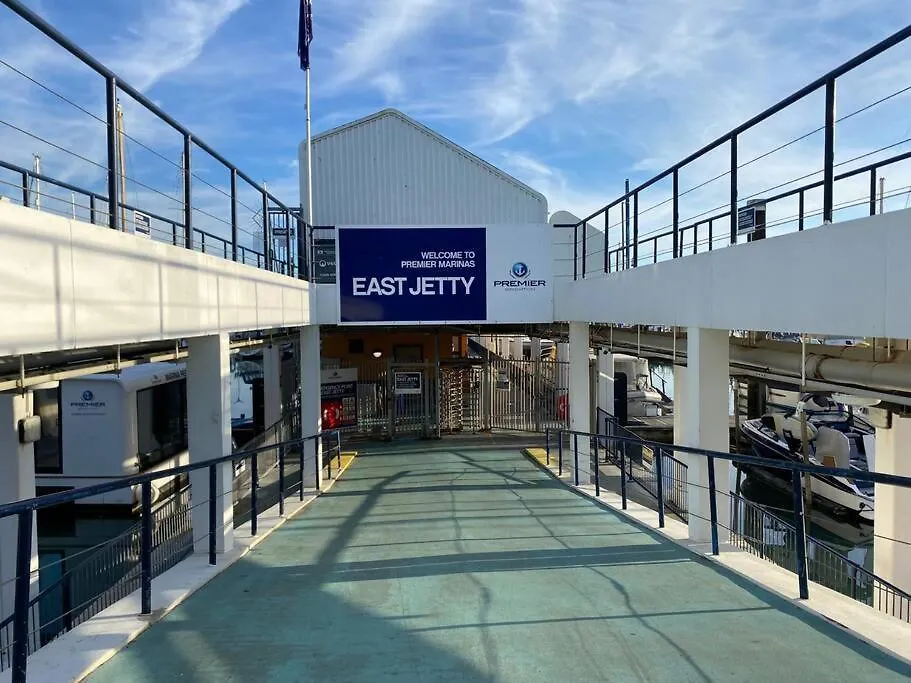 Sea Breeze In Brighton Marina With Free Parking Villa 0*,  United Kingdom